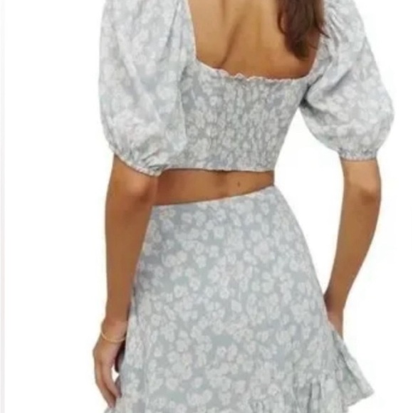 Reformation Sinead two piece - Picture 2 of 8